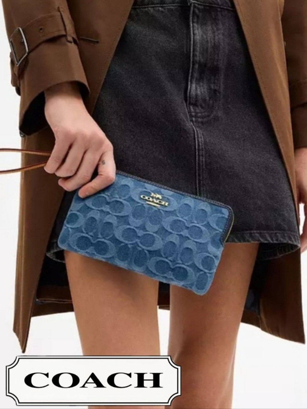 Coach Signature Denim Wristlet, Gold Hardware, Large Version! New W/Tags!